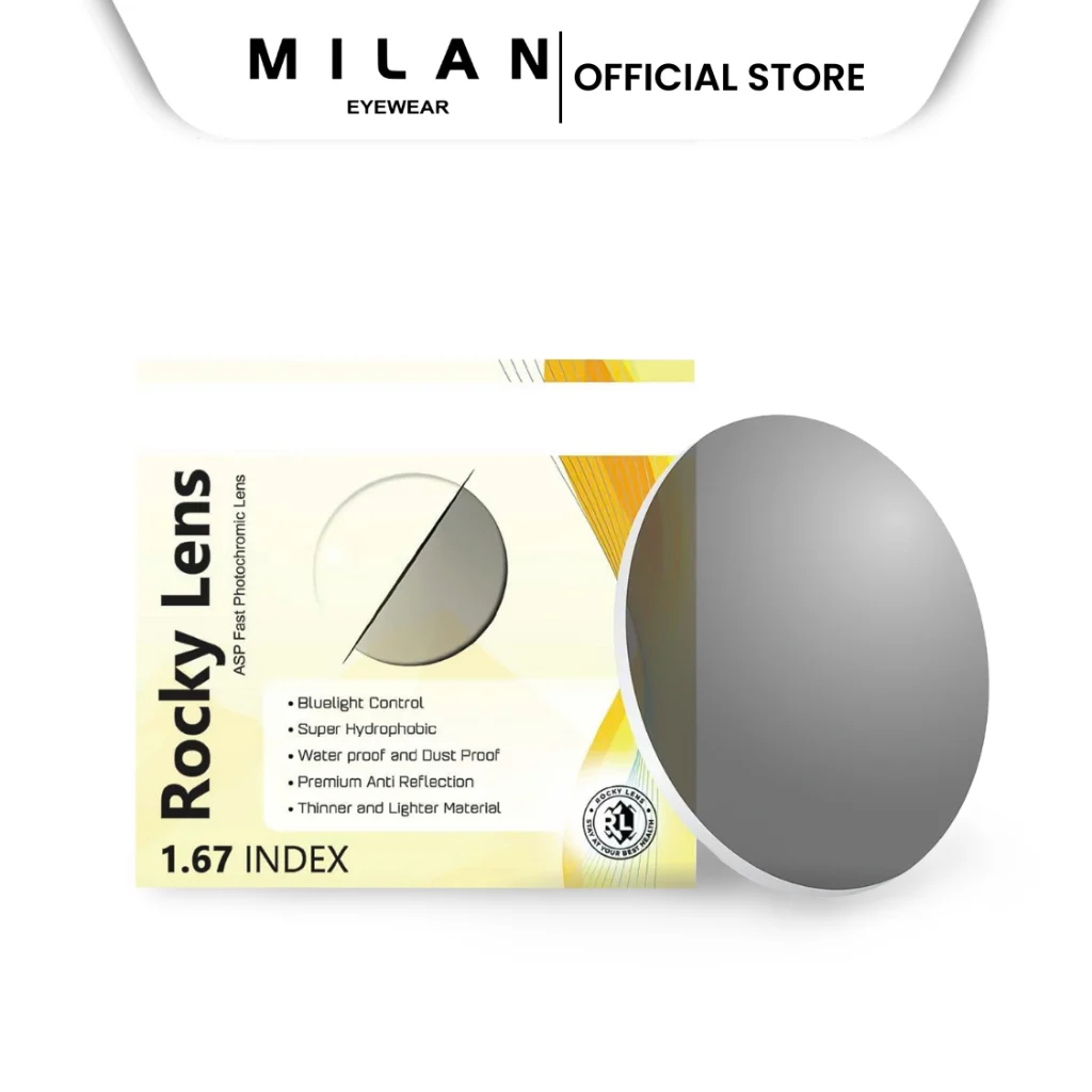Không gian trưng bày bảng giá và chương trình khuyến mãi tại Milan Eyewear